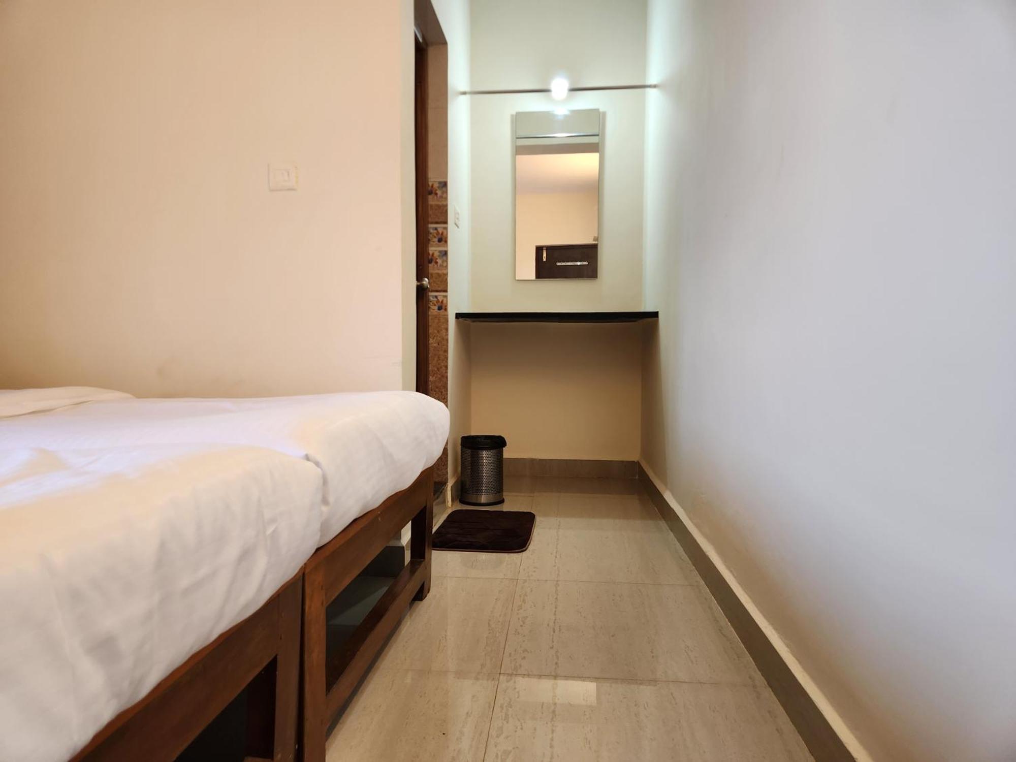 Sai Sharad Guest house *