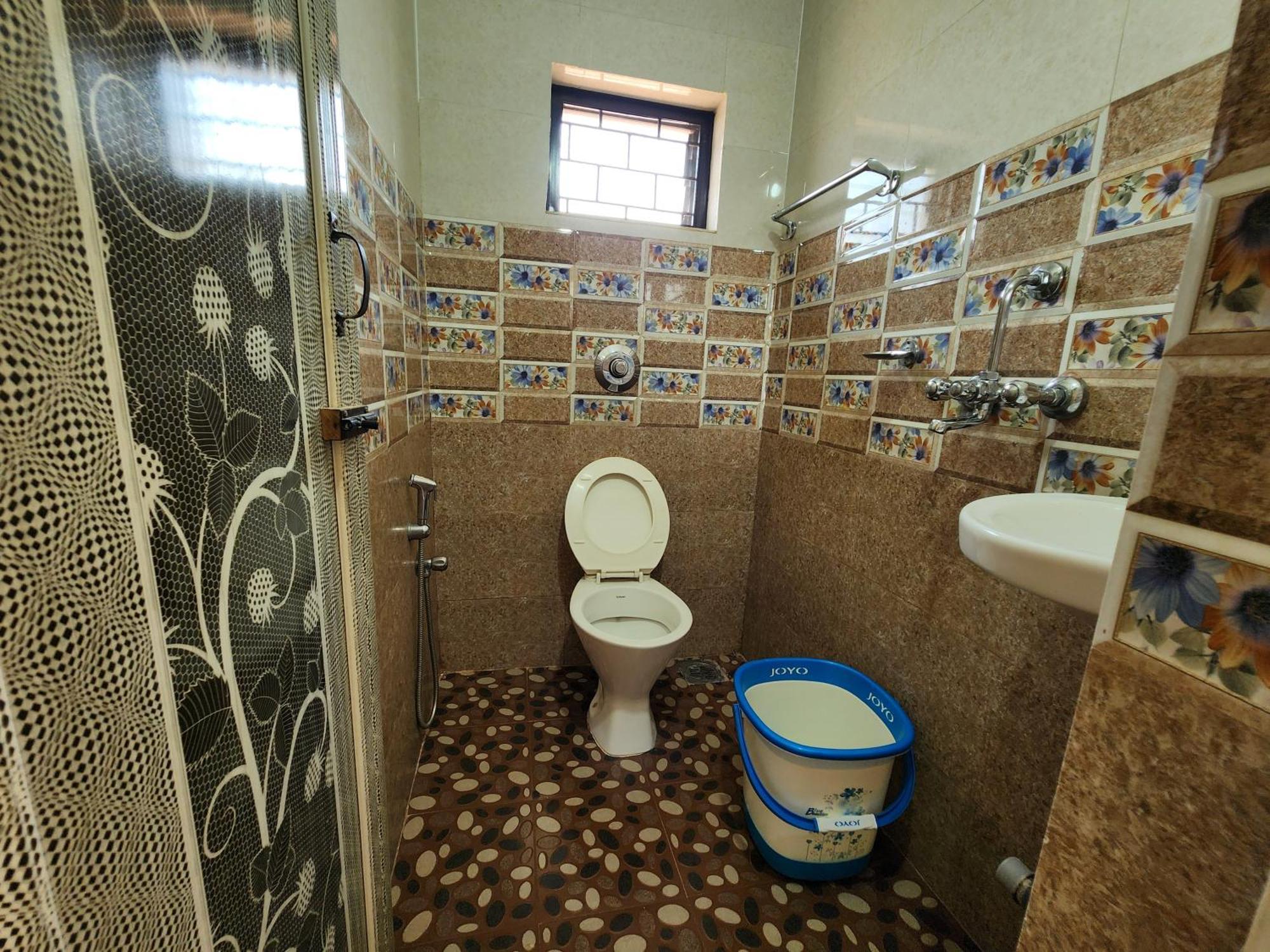 Guest house Sai Sharad *